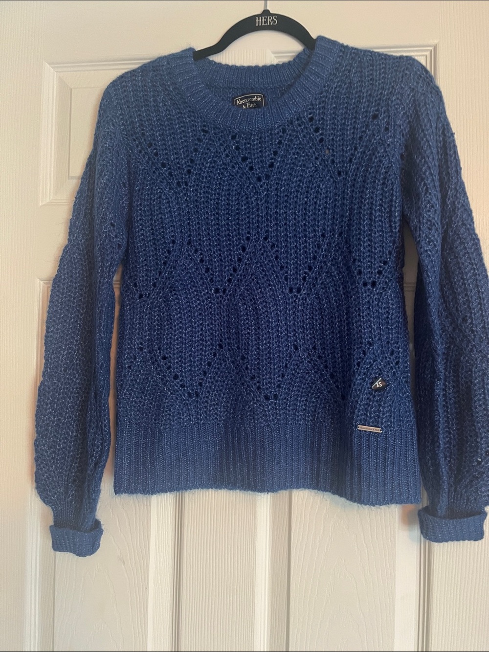 Abercrombie & Fitch Women's Navy Blue Textured Crewneck Sweater